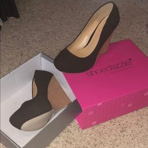 Ciji Wedge Brown Heel